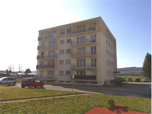 t4 à la location -   88300  NEUFCHATEAU, surface 77 m2 location t4 - UBI480103079